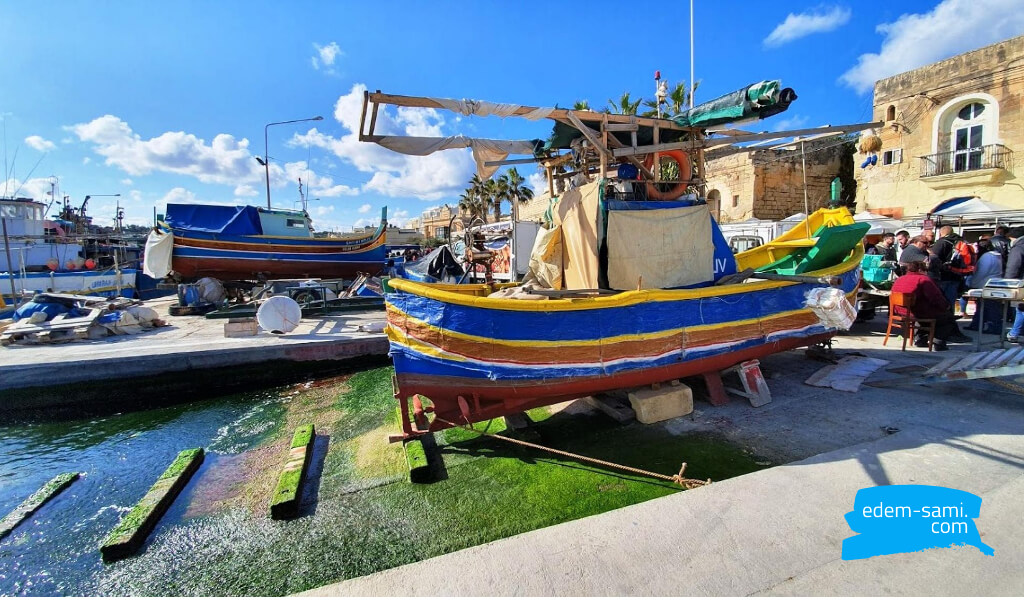 лодки Луццу на острове Мальта